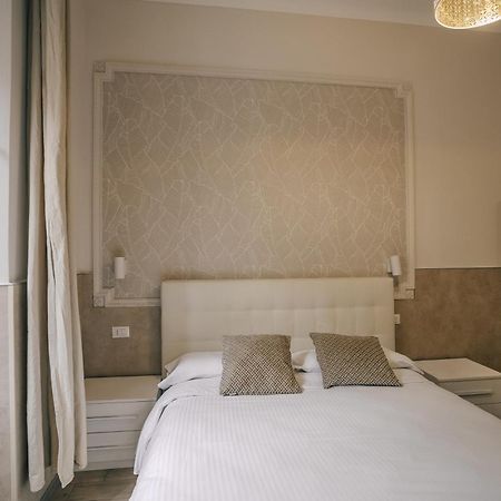 Mirabilia House Hotel Rome Exterior photo
